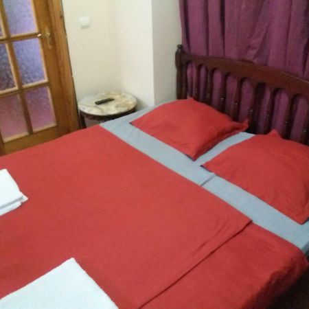 Intercity Hostel באטומי מראה חיצוני תמונה