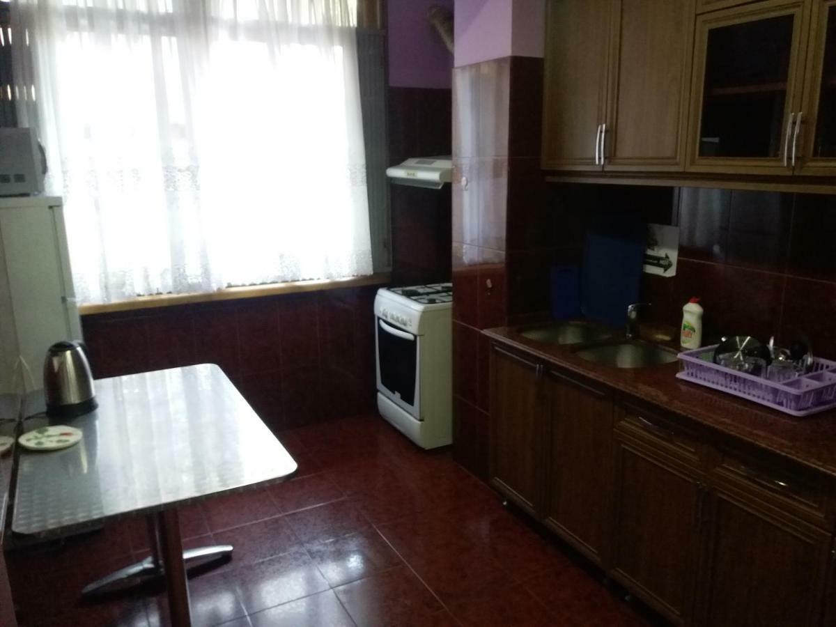Intercity Hostel באטומי מראה חיצוני תמונה